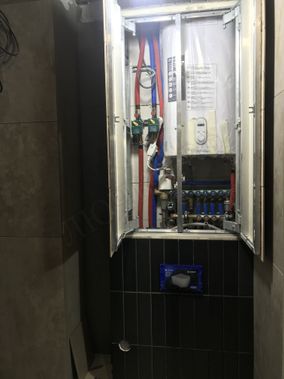 Люк под плитку Секрет 3.0, 2 створки 1050*700 Люк под плитку Секрет 3.0, 2 створки 1050*700