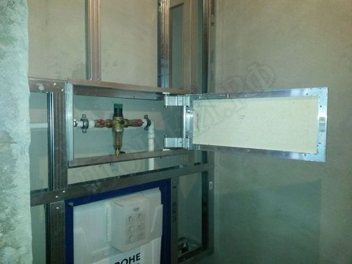 Люк под плитку Нажимной Секрет-Лайт 2 створки 1050*650 Люк под плитку Нажимной Секрет-Лайт 2 створки 1050*650